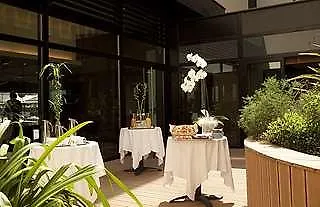 Oceania Saint Malo Hotel