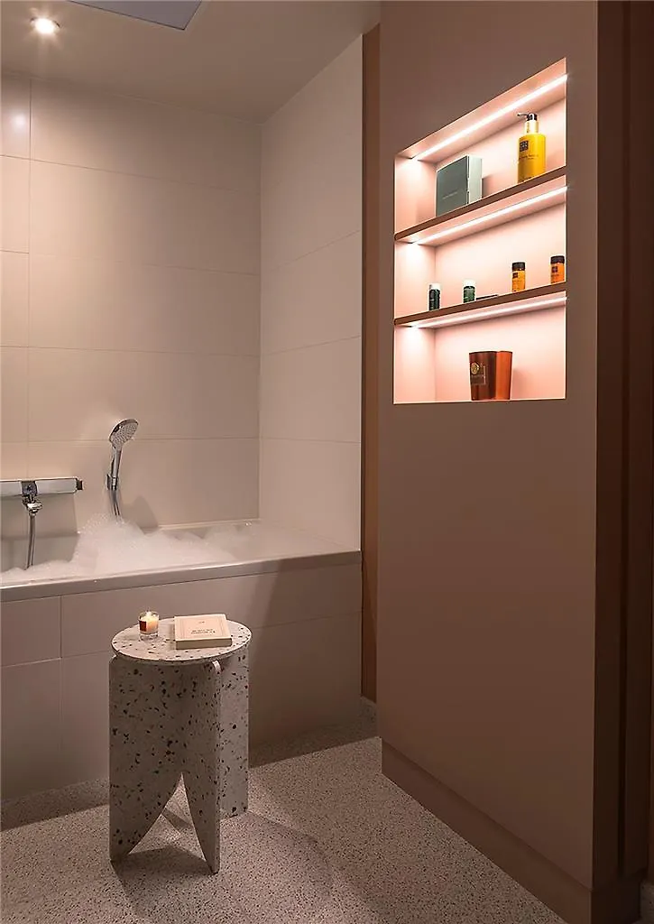 Oceania Saint Malo Hotel